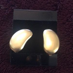 Ben-Amun clip earrings.